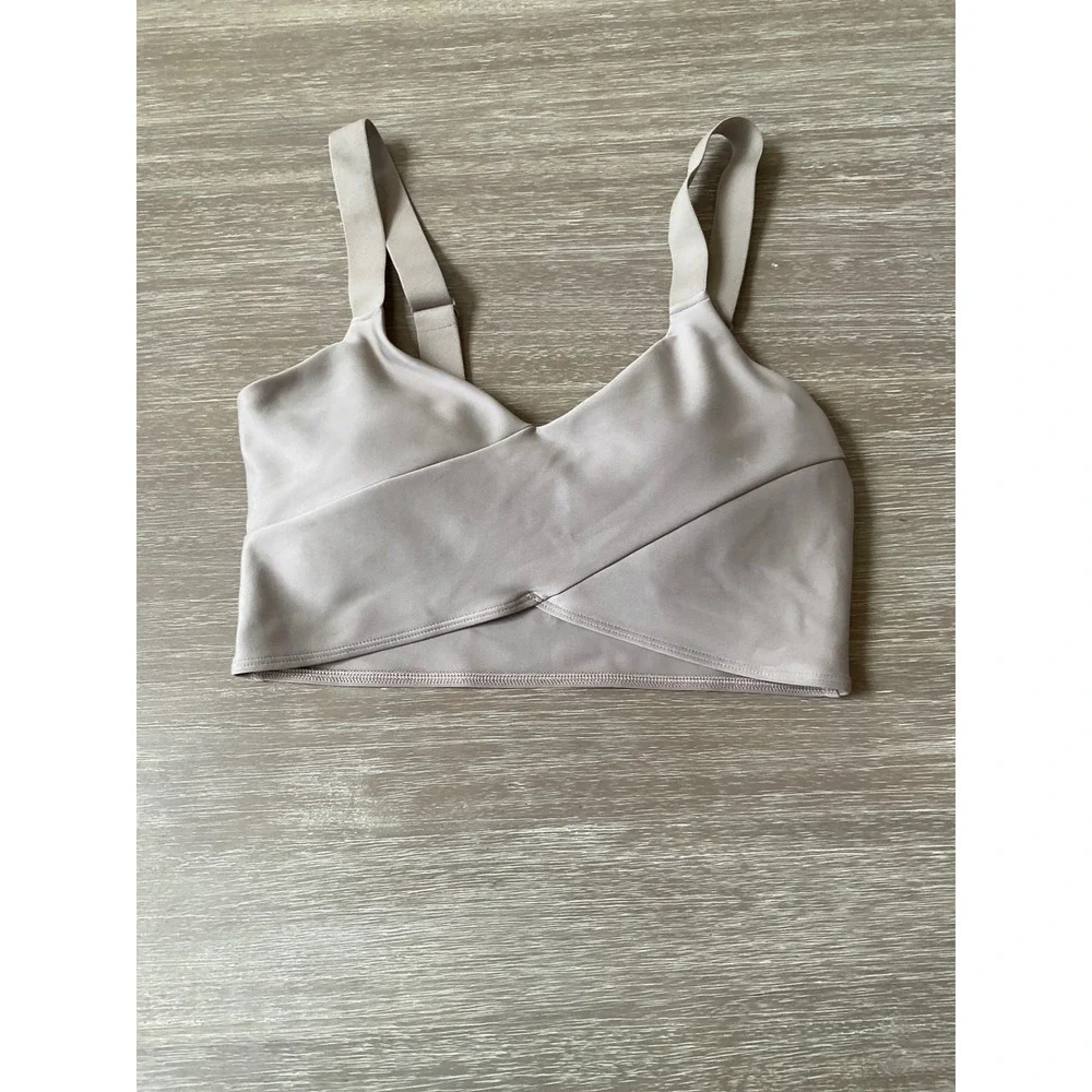 Alo Yoga Airlift Horizon Bra Gravel Medium New With Tags